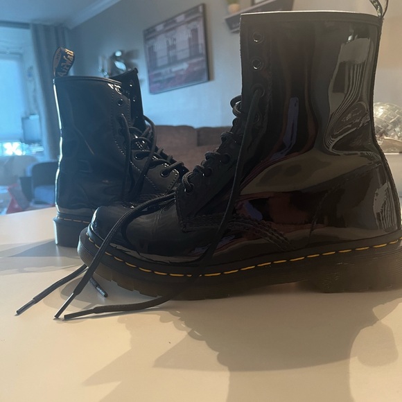 Dr. Martens 1460 patent leather boot US 8 - Picture 3 of 5